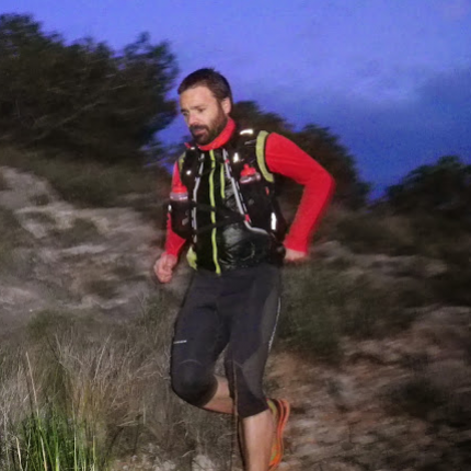 23.03.14_Salomon_Advanced_Skin_12_Set_8