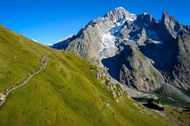 Corredores durante la UTMB 2016 © UTMB® - Pascal Tournaire