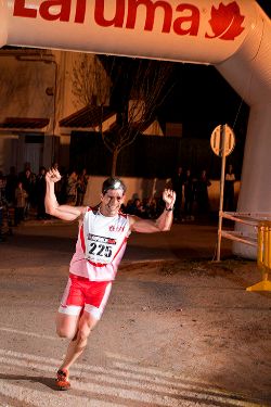 correr por la noche frontal f org cursa mussols 6