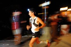 26.08.2013 UTMB_noche_frontal_kilian_f_JP Clatot