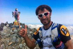 Arnau Julià celebra su hazaña. Foto: Zoopa