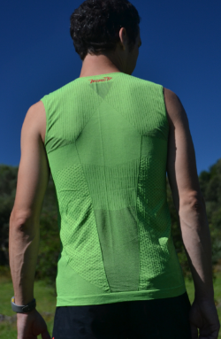 18.09.14 Camiseta Isan sin mangas 3