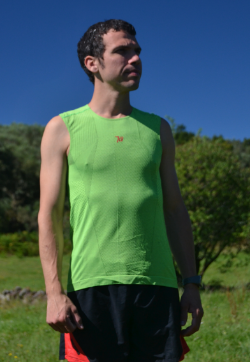 Camiseta Isan sin mangas 2