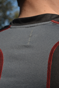 17.05.15 Salomon_camiseta_Ultratrail_4
