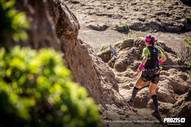 Azara García durante la Transgrancanaria 2017 Foto (c) 📸 Jose Miguel Muñoz - MountainrunningPhoto