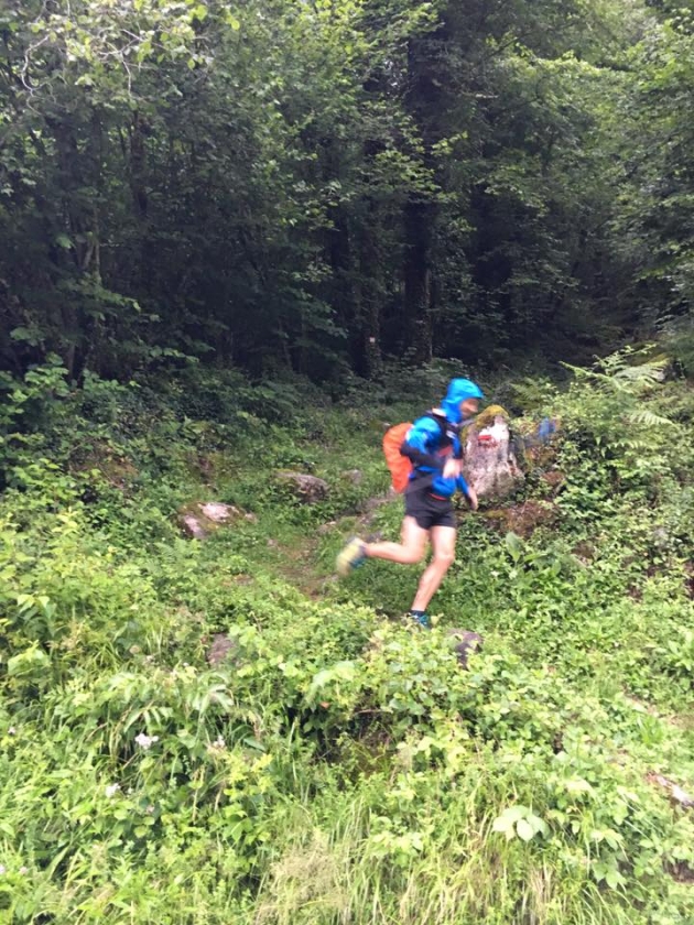 Joel Jaile llegando al CP 19 en Iraty después de 727km Foto (c) Joel Jaile