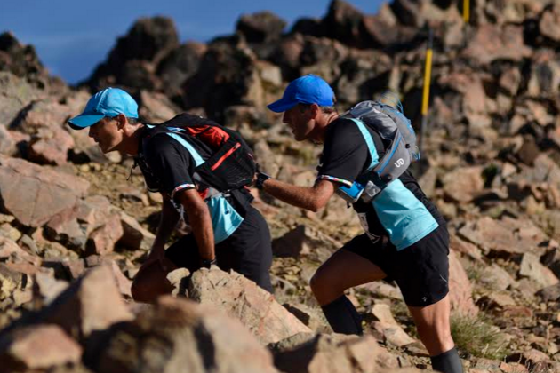 El Cruce Columbia celebrará sus 15 años ininterrumpidos, el próximo día 10 de febrero, el circuito promete todos los condimentos de una verdadera aventura de trail running, a lo largo de 100 kilómetros divididos en tres etapas. Imagen: Organización.