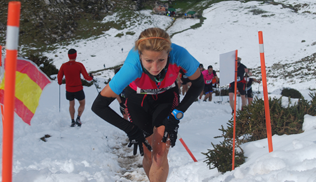 Paula Cabrerizo, segunda en la Cabrales 3 Verticales. Imagen:Organización Cabrales 3 Verticales