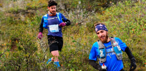  En su segunda participación en los 70km de la Ultra Fiord, Genis Zapater se ha alzado con la victoria exaqueo con el chileno Moisés Jiménez. Imagen: Org. Ultra Fiord