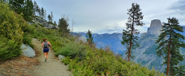 Sendero de un parque natural estadounidense. Los corredores y montañistas tienen prohibido salir de ellos. Foto: Flickr.png