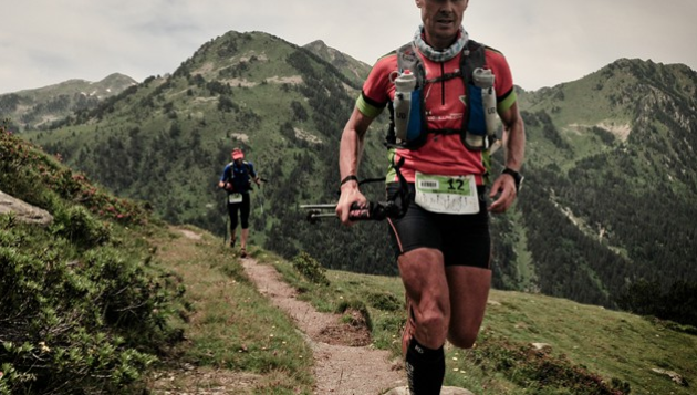 Imagen de Salva Calvo en la Ultra Trail Valls d'Àneu. Foto: Elena Mate/Oriol Batista ( UTVA)