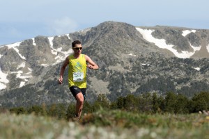 Marc Pinsach compitiendo en la Volta Cerdanya este fin de semana. Foto: Gael Piguillem