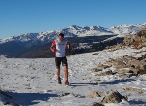 Parte del recorrido, todavía nevado, de los entrenamientos de Run2You. Foto: Run2You