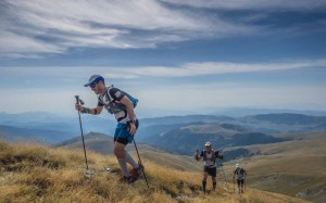 El equipo venido desde Israel llegando a la cima del Balandrau Foto (c) Jordi Santacana