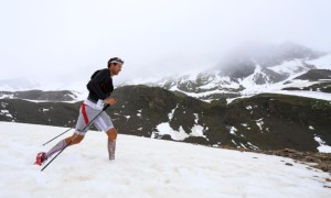 Fraçois D'Haene en la Ice Trail Tarentaise. Foto: Iancorless