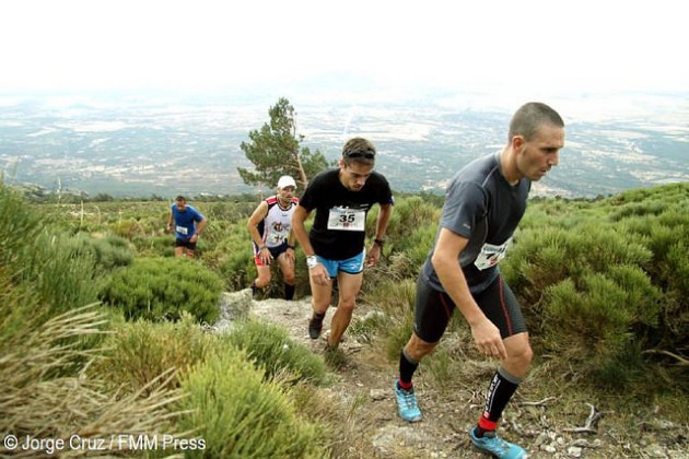 Corredores participantes en la subida a la Najarra. Foto: Jorge Cruz / FMM Press