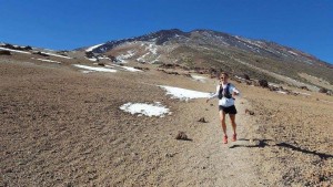 Caroline Chaverot corriendo por el Teide Foto (c) FB Caroline Chaverot