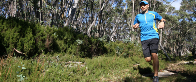 La espalda y las bajadas (foto: trailrunmag)