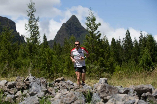 Íker Karrera, entrenando en Isla Reunión para la Diagonale des Fous. Foto: Frank Oddoux