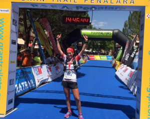 El fin de semana pasado, a pesar de encontrarse “mala”, Judit tomó la decisión de participar en la carrera trail de Peñalara, de 60km, donde tuvo su recompensa, alcanzando ¡la tercera posición en meta! Foto: Inov-8