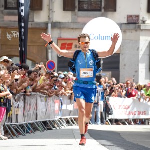 El atleta de Cassà consigue la victoria en la OCC, una de las pruebas disputadas en el marco del Ultra Trail del Mont Blanc y donde el año pasado ya terminó tercero. Foto:©Ultra-Trail du Mont-Blanc- Pascal Tournaire