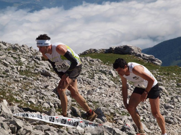 Marco de Gasperi y Kilian Jornet en la Zegama, una de las pruebas que repiten. Foto: Organización