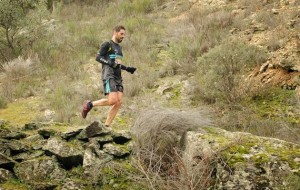 Imagen de una de las pruebas del fin de semana, la San Silvestre Trail Pedrezuela. Foto: Foto Runners