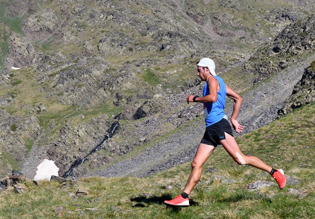 Kilian Jornet gana con récord la Skyrace Comapedrosa 